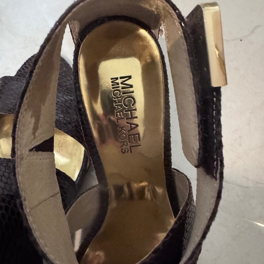 Michael Kors brown and Gold Heels - Picture 10 of 13